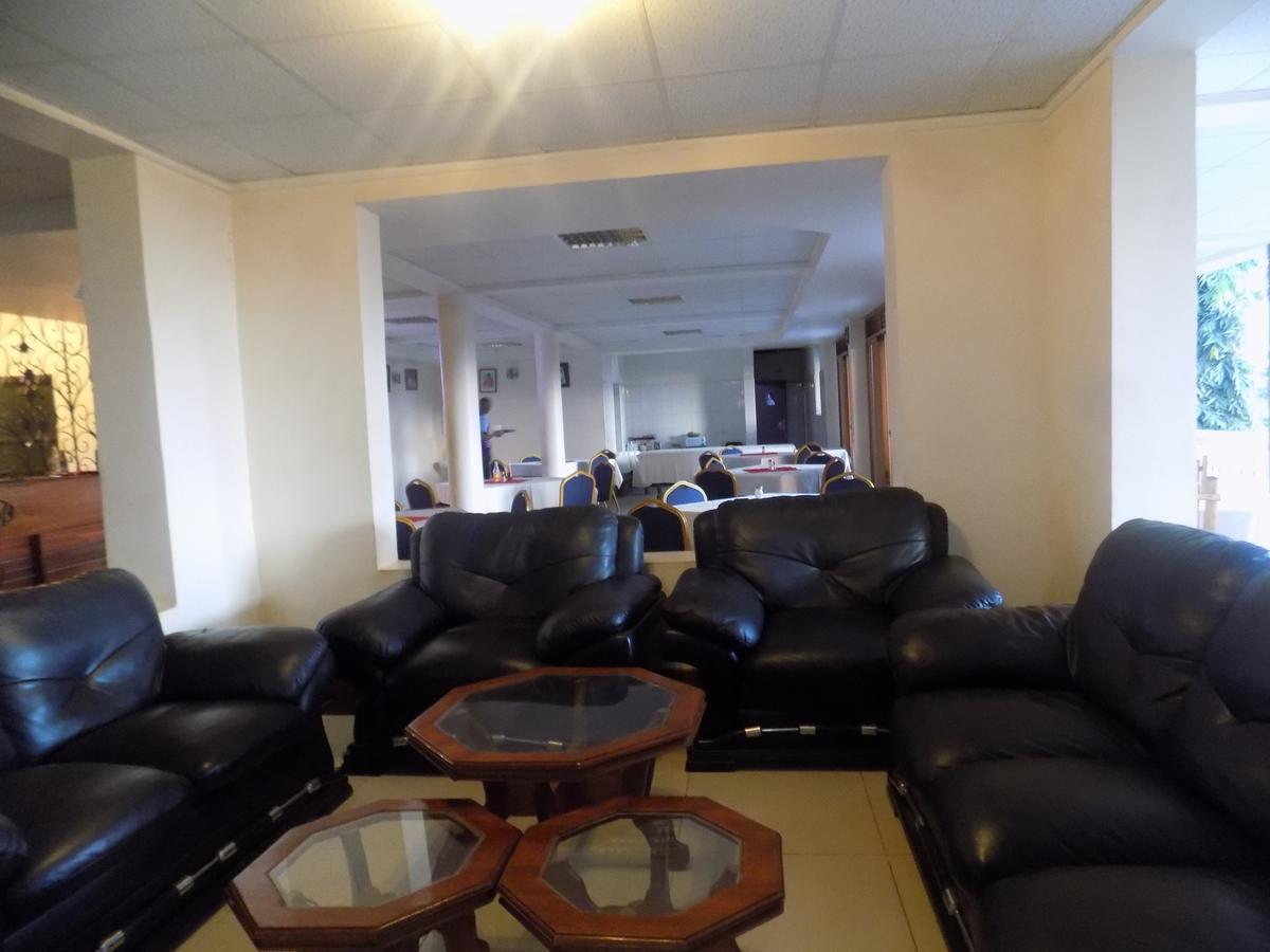 Kayegi Hotel Mbale Zewnętrze zdjęcie