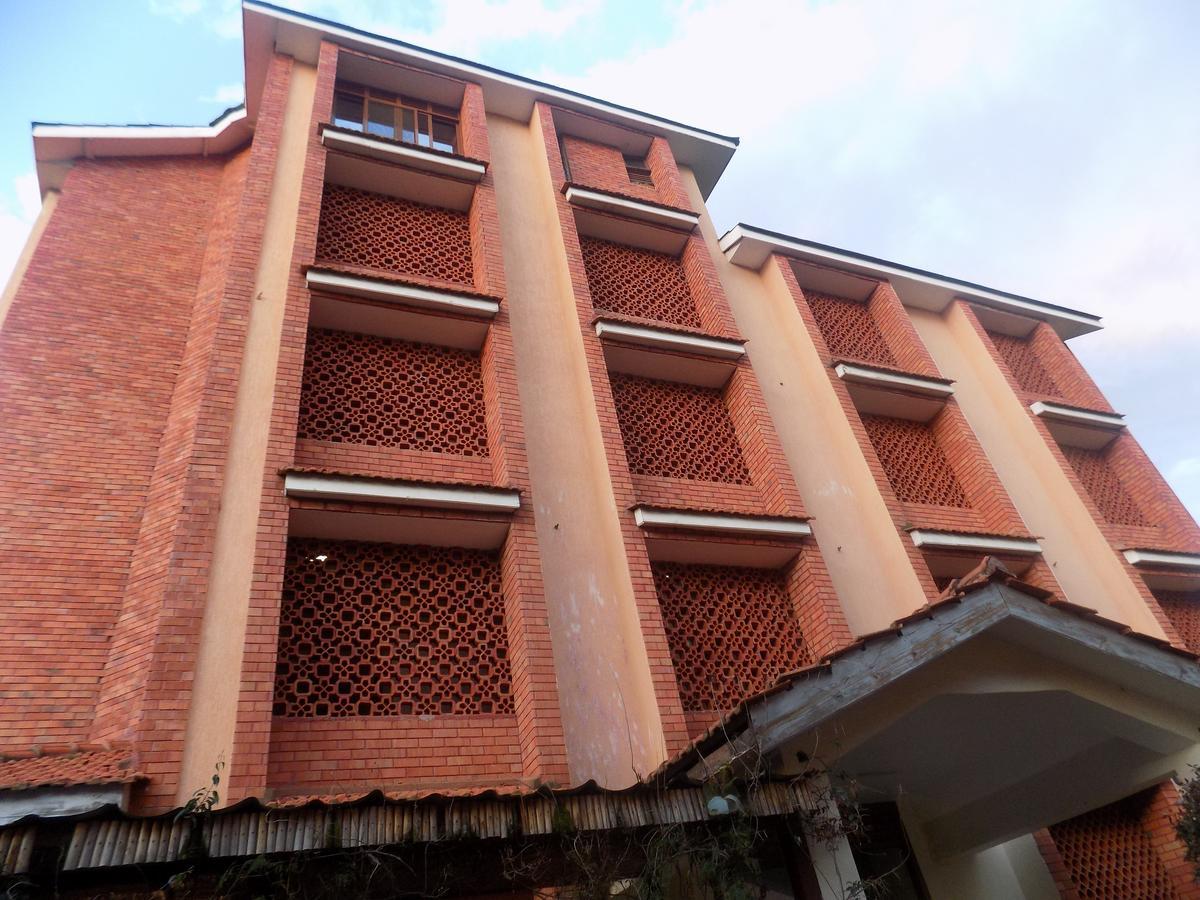 Kayegi Hotel Mbale Zewnętrze zdjęcie