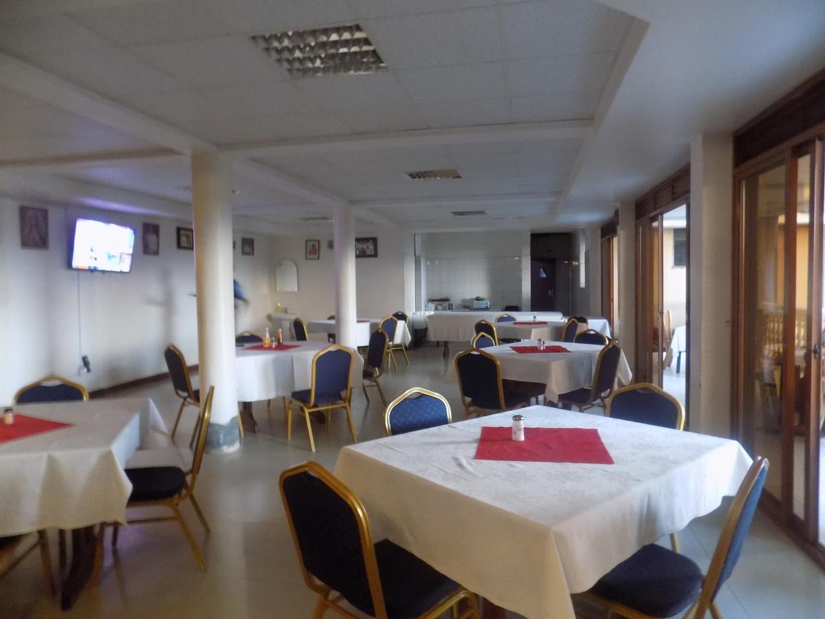 Kayegi Hotel Mbale Zewnętrze zdjęcie