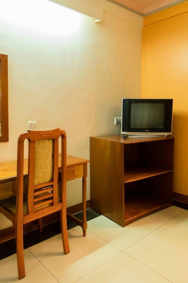 Kayegi Hotel Mbale Zewnętrze zdjęcie